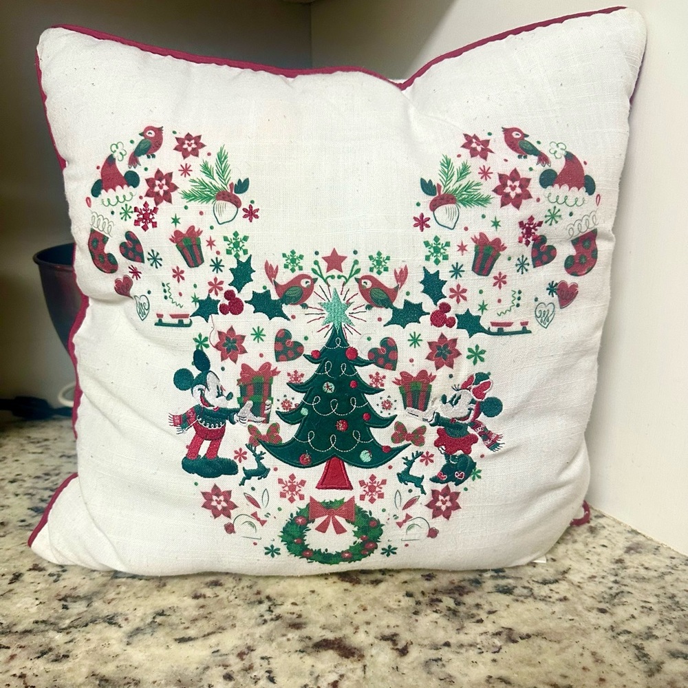 Disney Mickey Mouse Christmas Pillow GUC